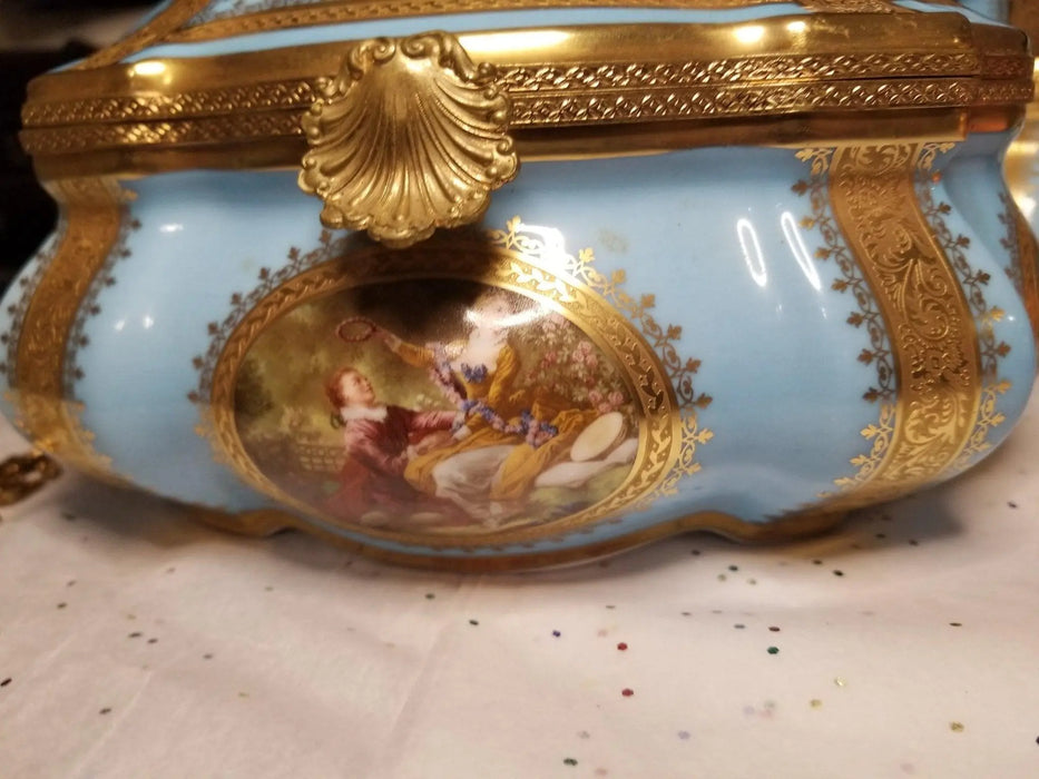 Chantilly Jewelry Box for Elegance Porcelain Limoges jewelry traditional French Trinket Box