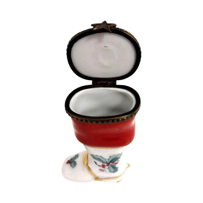 The painter's artistry shows on this Christmas Boot with Mistletoe Limoges box