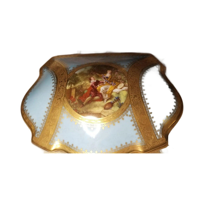 Fine French craftsmanship on the Concorde Penicaud 9 Sculpture 9 x 7 x 5 Limoges box, painted by hand