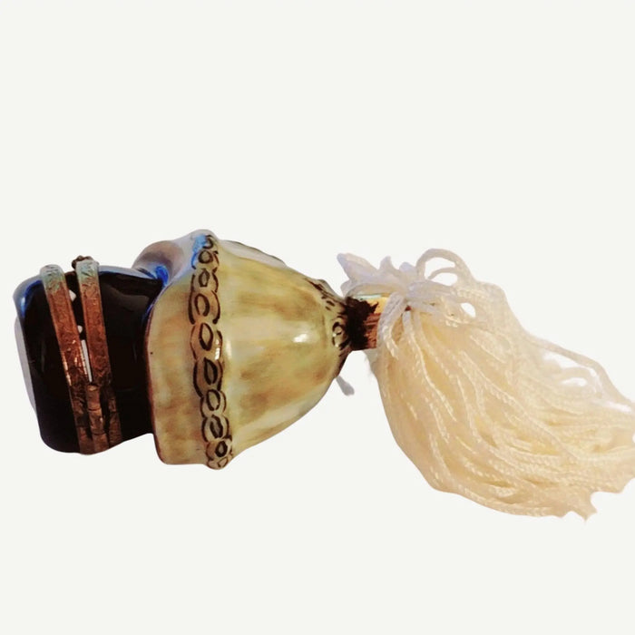 Elegant Guard Helmet Box for Collectors Porcelain Limoges Limoges Boxes travel world france French Trinket Box