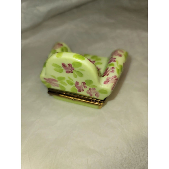 Flowered Chair Delight for Collectors Porcelain Limoges furniture hat French Trinket Box