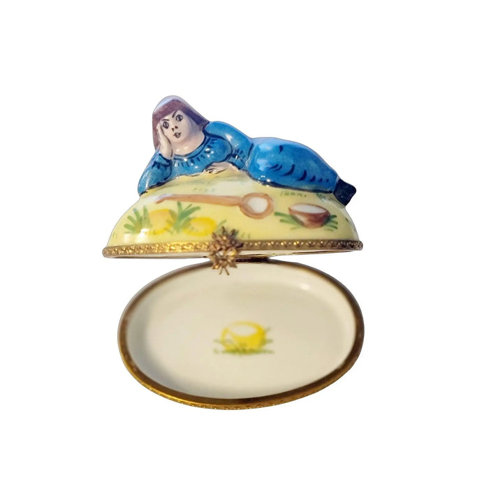 Maiden Girl Limoges Box for Home Decor Porcelain Limoges women world travel French Trinket Box