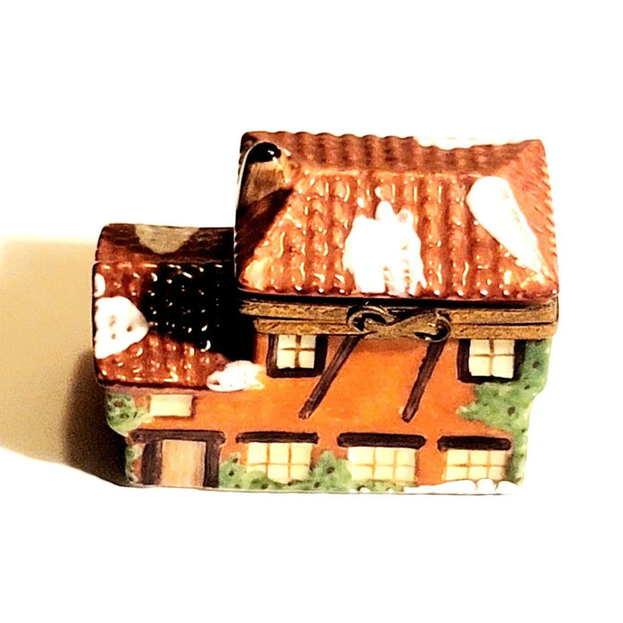 Snow House Cottage for Collectors Porcelain Limoges xmas theme winter French Trinket Box