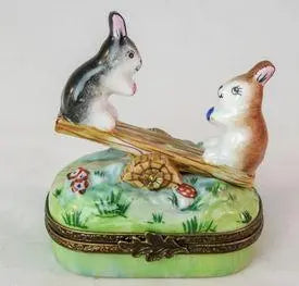 Limoges 手描きウサギ置物 Rabbit Seasaw Limoges Box Porcelain Figurine Decor