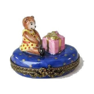 Painted details on the Teddy Bear Present Limoges box, French art in miniature